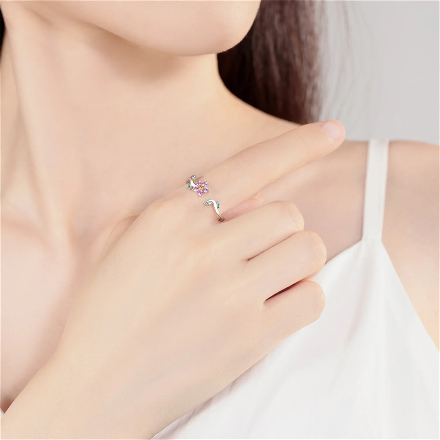 Bright Flower Opening Ring